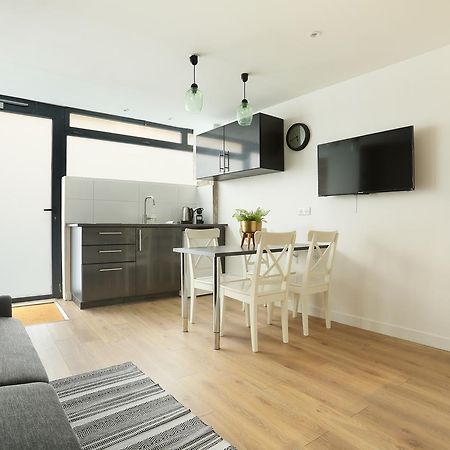 Rent A Room - Chenier Paradise パリ エクステリア 写真